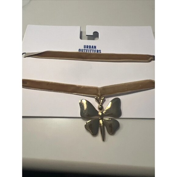 Urban Outfitters Butterfly Gold tone Velvet Choker Necklace - Picture 2 of 4